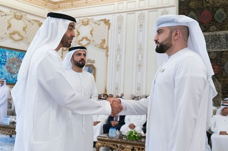 الشيخ محمد بن زايد آل نهيان يستقبل وفود أفضل 5 مراكز حكومية