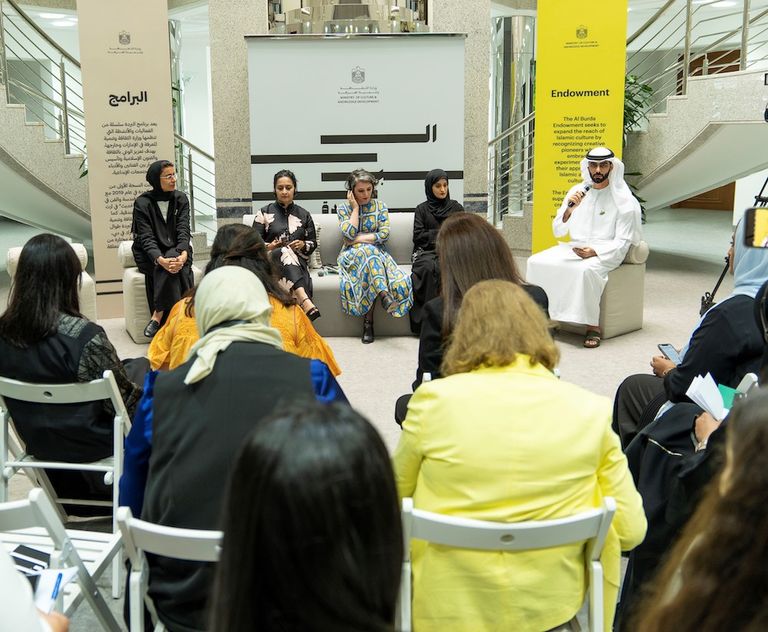 لقاء إعلامي في ديوان وزارة الثقافة وتنمية المعرفة الإماراتية بأبوظبي