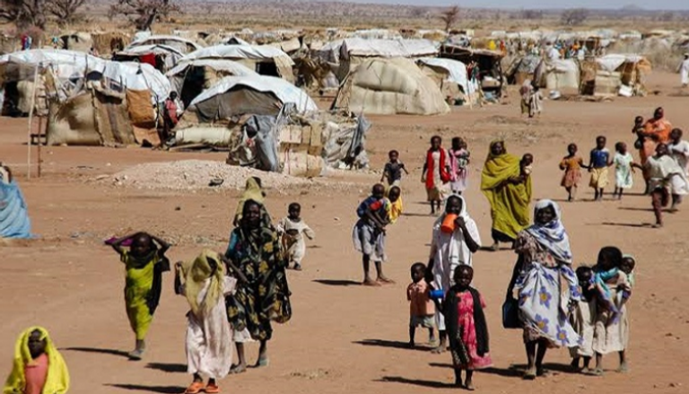 أحد معسكرات النازحين السودانيين - أرشيفية
