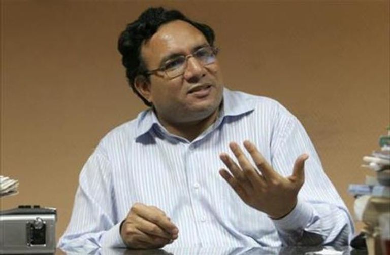 عمار علي حسن الشاعر السوري أدونيس