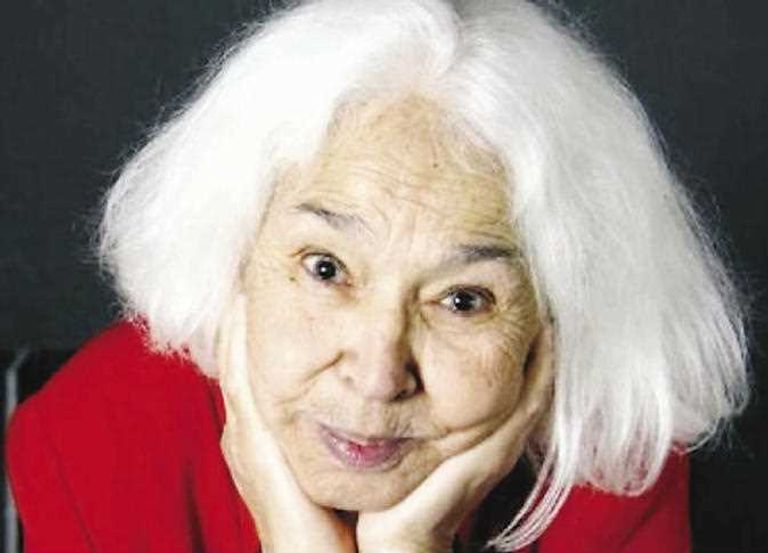 نوال السعداوي الشاعر السوري أدونيس