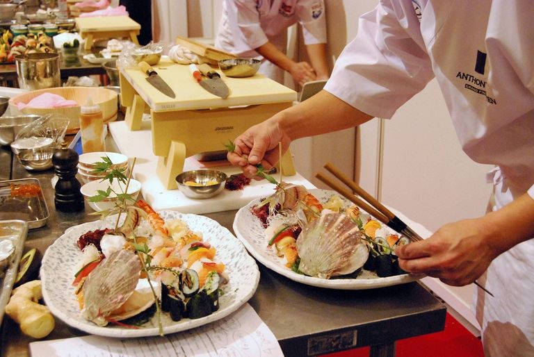 السوشي يعد وجبة صحية متكاملة