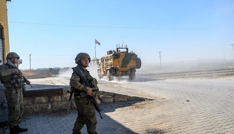 الأليات العسكرية التركية تتجه صوب الأراضي السورية 