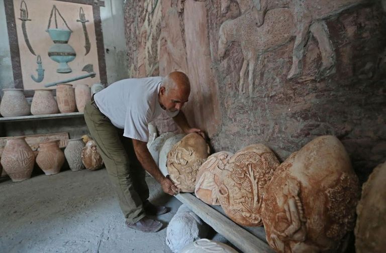 الفنان الفلسطيني بسام الحجار