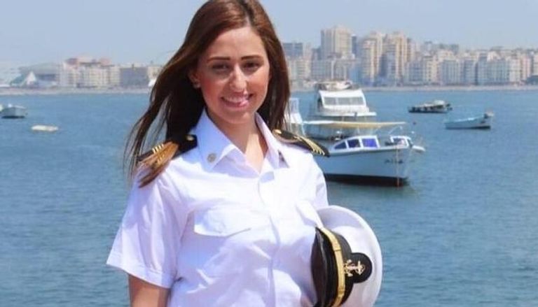 إنجي عادل أول مهندسة بحرية مصرية