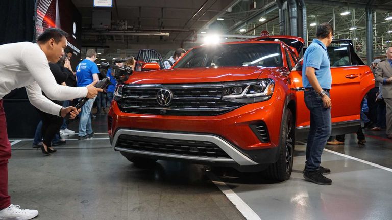 فولكس فاجن Atlas Cross Sport