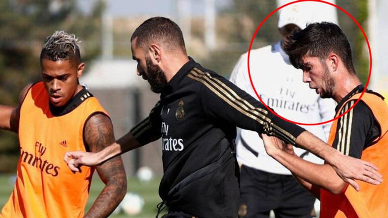 ثيو زيدان مع والده