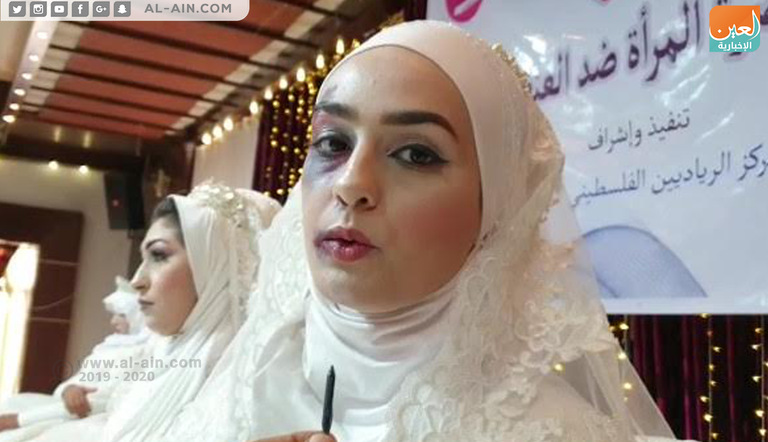 بعض المشاركات في العرض تعرّضن للعنف