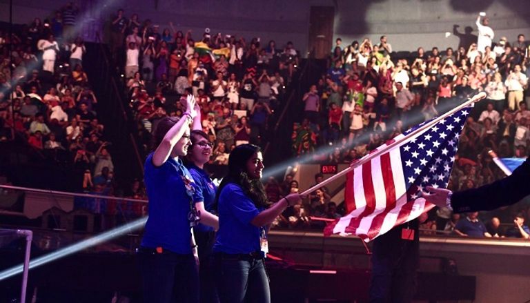 شعار بطولة العالم للروبوتات والذكاء الاصطناعي