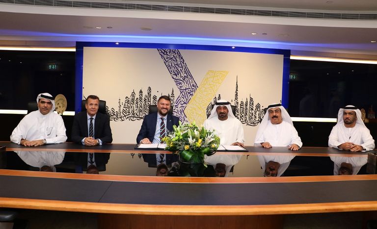 دبي لخدمات الملاحة الجوية تجدد التعاقد مع