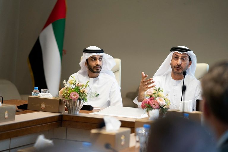 الوفد الأمريكي خلال زيارته وزارة الاقتصاد الإماراتية