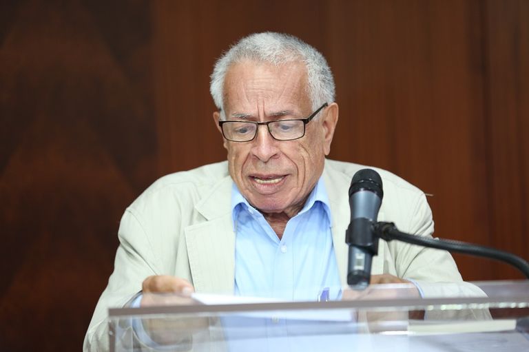 الشاعر الفلسطيني محمود درويش - صورة أرشيفية