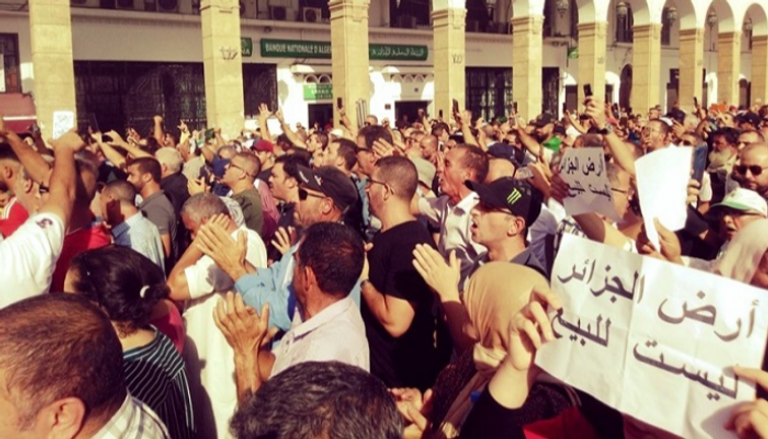مظاهرات في الجزائر ضد قانون المحروقات