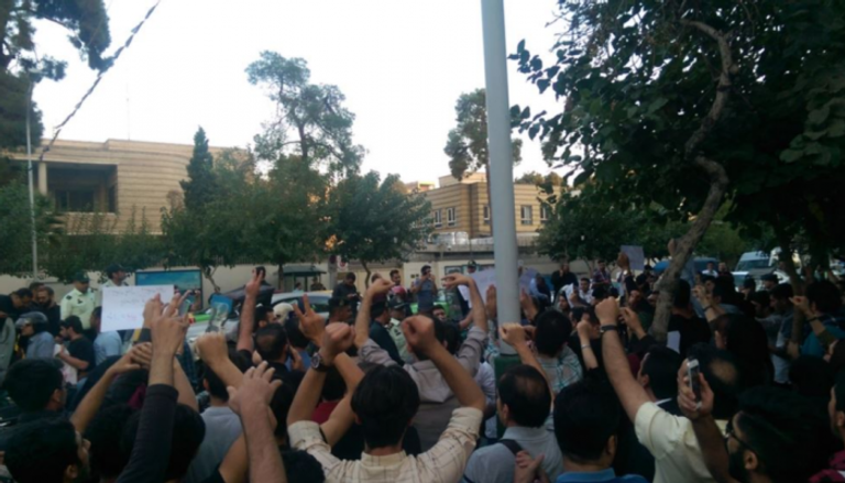 احتجاجات مناهضة للعدوان التركي أمام سفارة أنقرة بطهران
