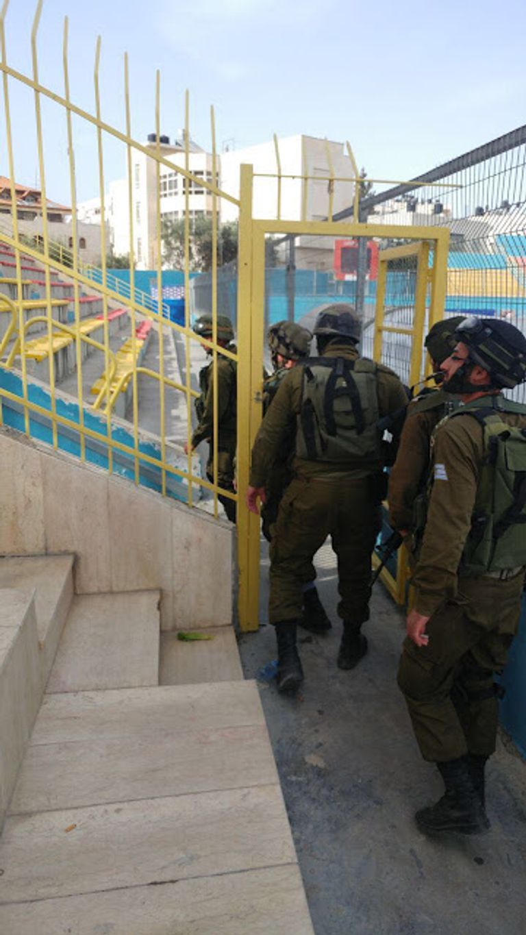 اقتحام استاد فيصل الحسيني - صورة أرشيفية