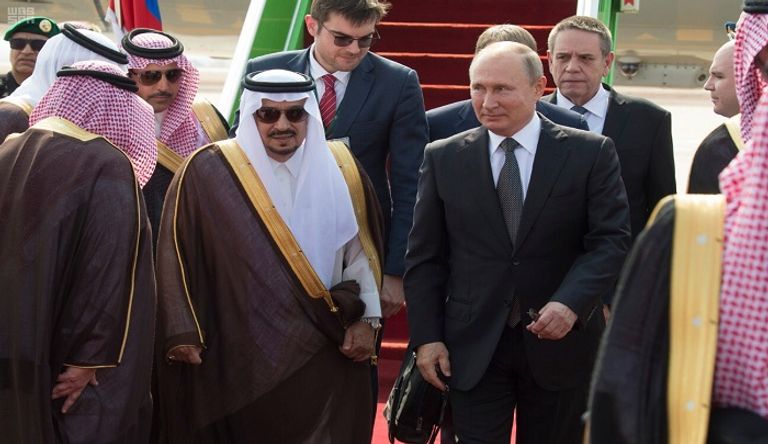 العاهل السعودي يستقبل فلاديمير بوتين