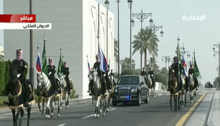 العاهل السعودي يستقبل فلاديمير بوتين