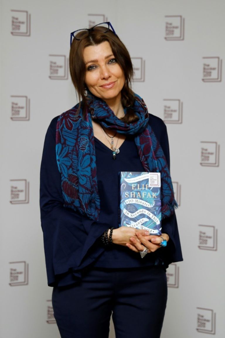 ألف شفق في لندن 13 أكتوبر 2019 6 كتاب بارزين مرشحين للجائزة العالمية في نسخة 2019