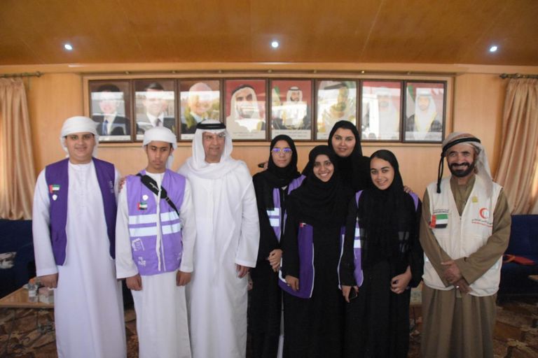 الوفد الإماراتي في مخيم اللاجئين بالأردن