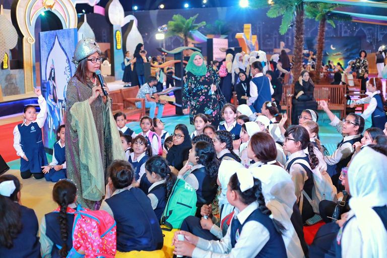 غلاف كتاب "موسوعة الكائنات الخرافية في التراث الإماراتي"