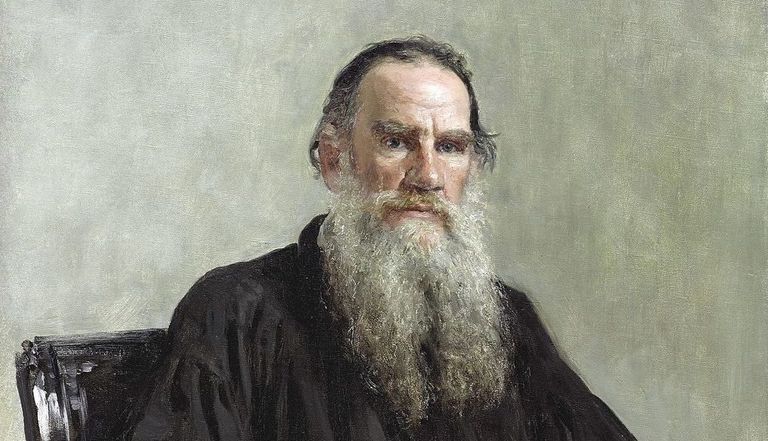 مبدعون من الإمارات يوقعون مؤلفاتهم المترجمة للغة الروسية