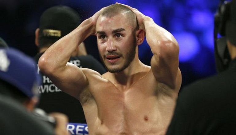 باتريك داي في حلبة الملاكمة