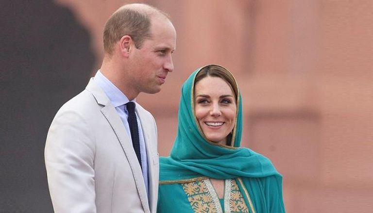 الأمير البريطاني وليام وزوجته كيت خلال زيارتهما لباكستان