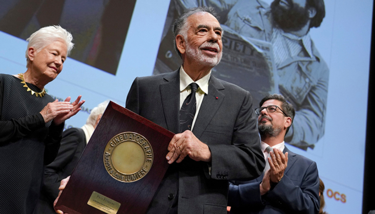كوبولا يتسلم جائزة "لوميير"