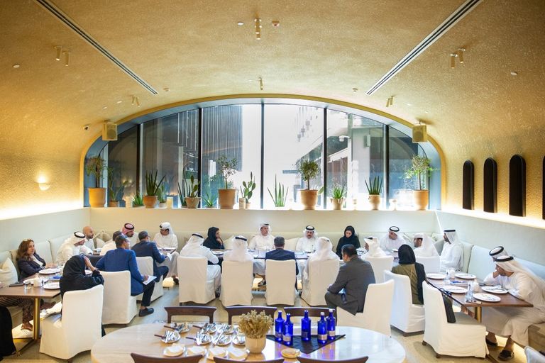 جانب من مناقشة موازنة دبي الجديدة مناقشة موازنة دبي لعام 2020-2021