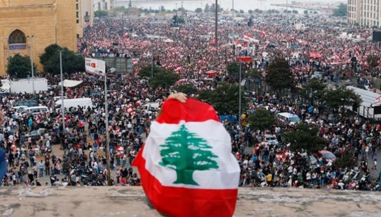 المظاهرات الاحتجاجية في بيروت - رويترز
