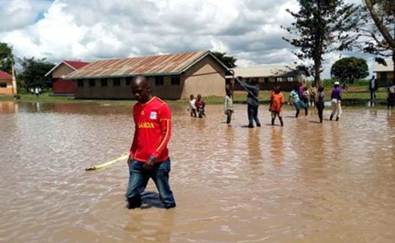 فيضانات أوغندا تغرق 3 مدارس