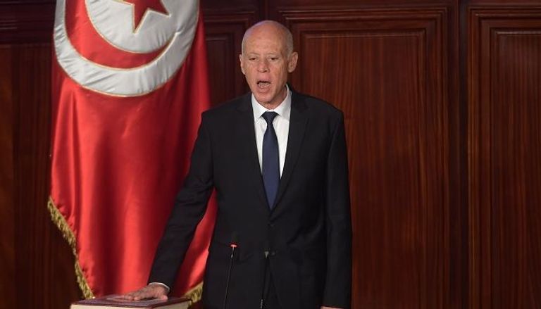 الرئيس التونسي يؤدي اليمين الدستورية