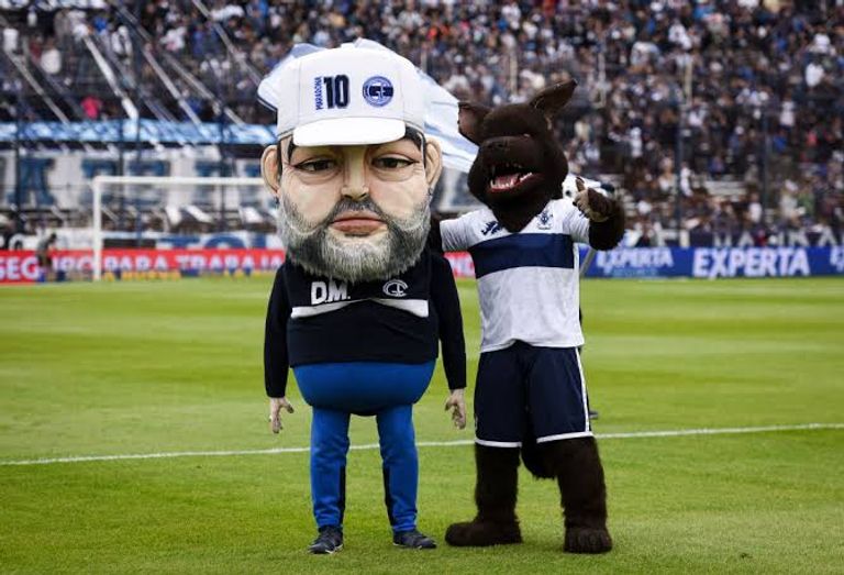 دييجو مارادونا