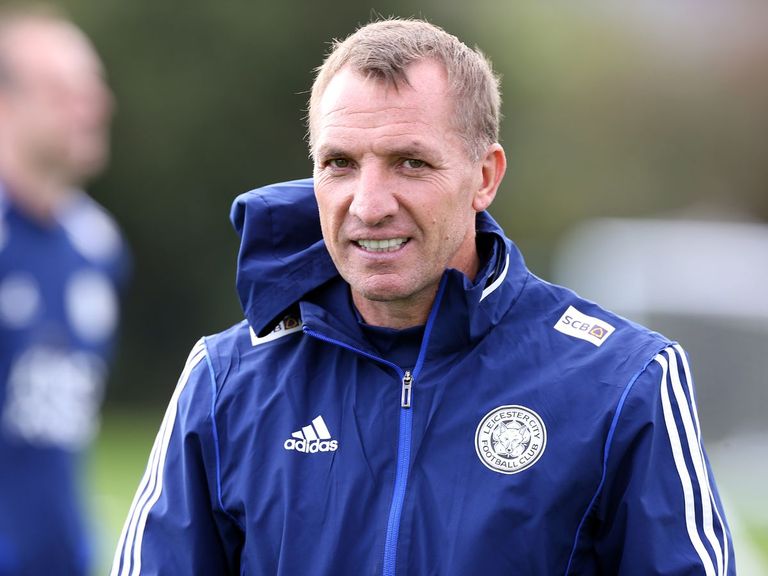 بريندان رودجرز مدرب ليستر سيتي حمزة تشودري ومحمد صلاح