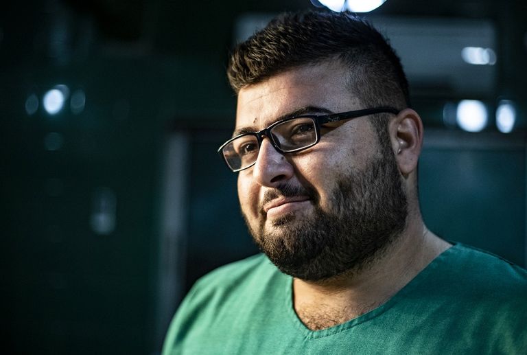 الممرض الكردي رامان أوسو