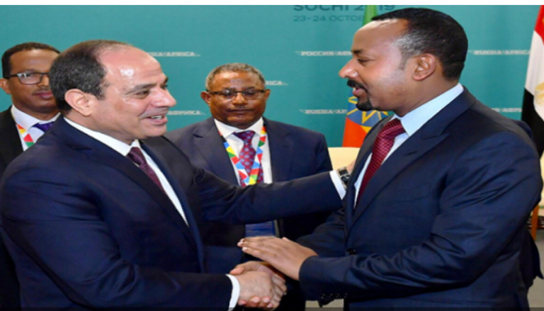 جانب من لقاء الرئيس المصري ورئيس وزراء إثيوبيا في سوتشي