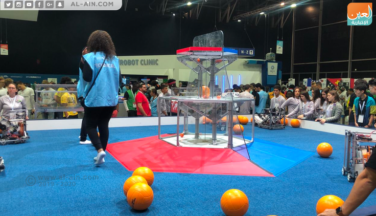 انطلاق فعاليات بطولة العالم للروبوتات والذكاء الاصطناعي بدبي