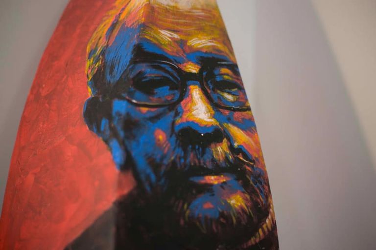 مراكب معروضة بجاليري "آزاد" بالقاهرة