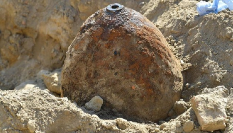العمال عثروا على قنبلة تزن 500 كيلوجرام - أرشيفية