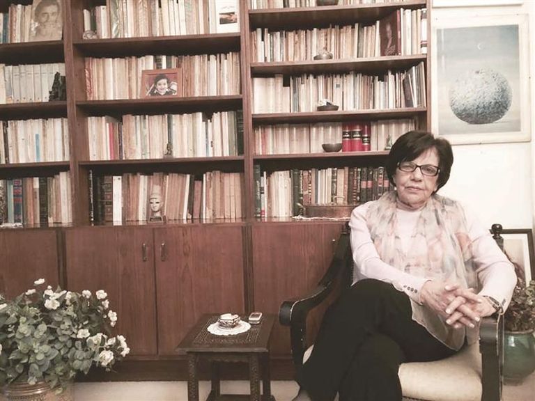 الناقدة الأدبية اللبنانية الدكتورة يمنى العيد