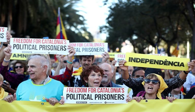 مسيرة لإطلاق سراح المعتقلين بكتالونيا - رويترز
