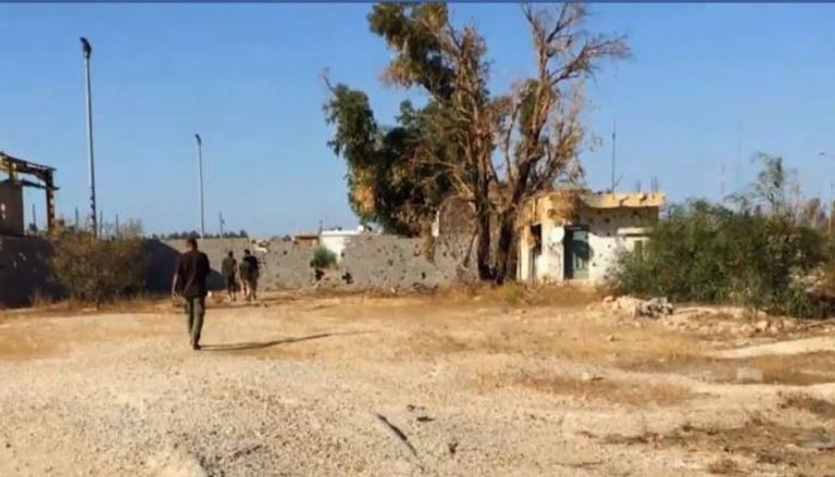 الجيش الوطني الليبي سيطر على معسكر اليرموك