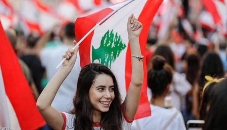 المظاهرات اللبنانية كسرت كل حواجز الطائفية والحزبية