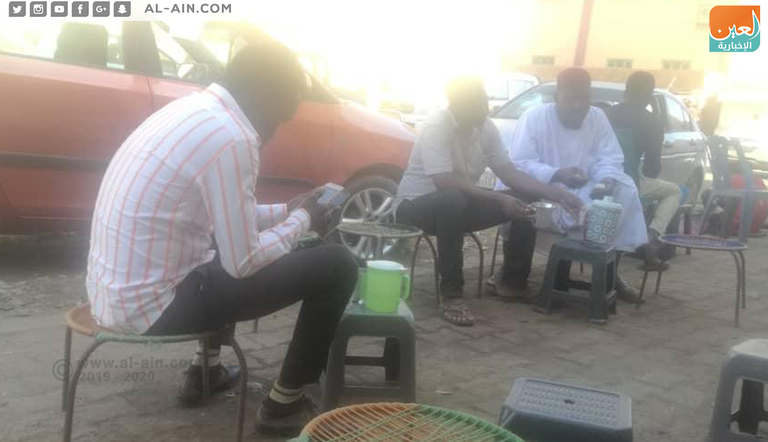 ساحات داون تاون التي تجمع السودانيين