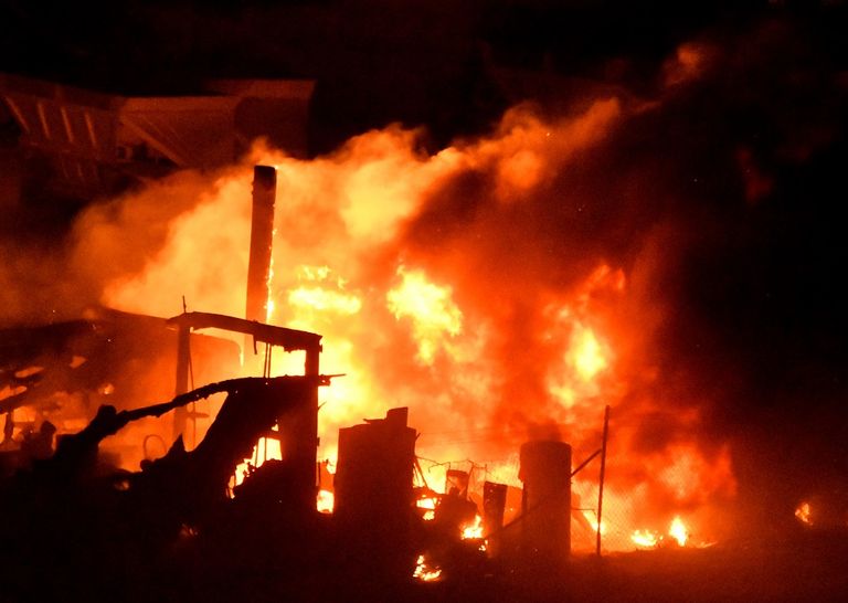 اندلاع حرائق شديدة في غابات كاليفورنيا