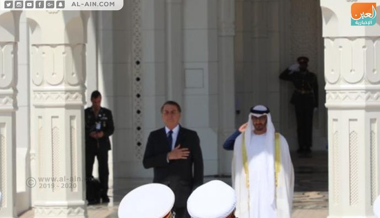 الشيخ محمد بن زايد آل نهيان خلال استقباله رئيس البرازيل