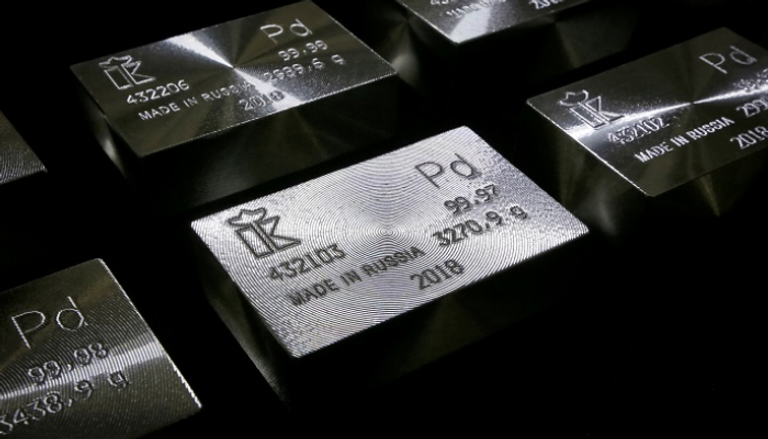 سبائك من البلاديوم النقي في مصنع بسيبيريا - رويترز