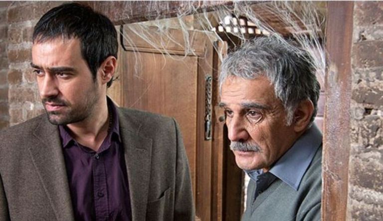 مشهد من فيلم "بيت الأبوة" الممنوع من العرض في إيران