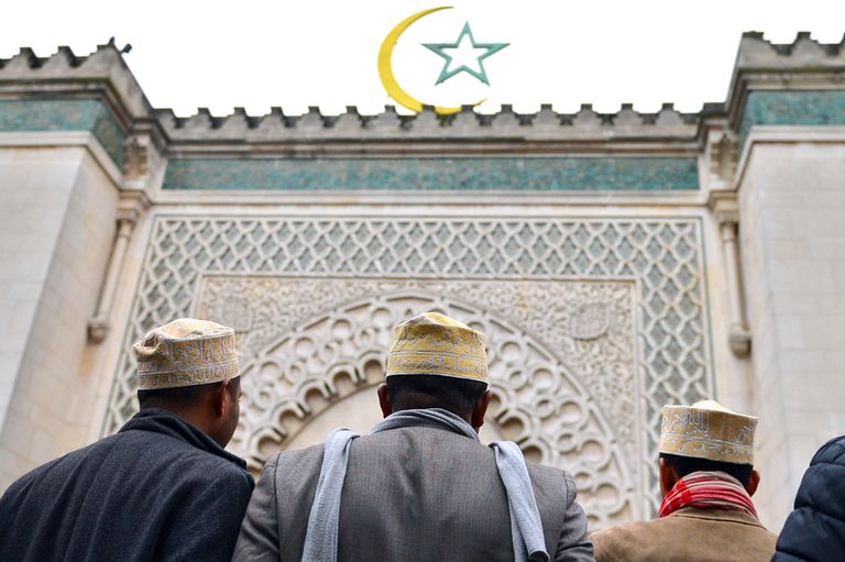 تقديرات متفاوتة لعدد المسلمين في فرنسا