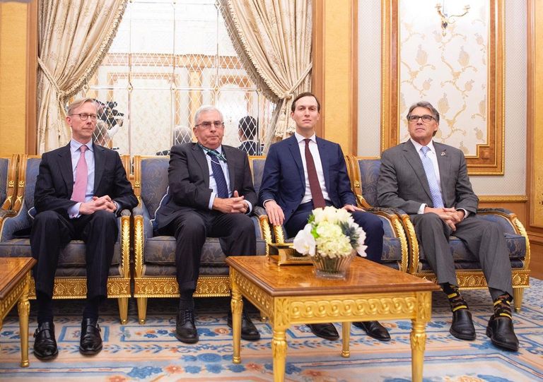 ولي العهد السعودي يلتقي وزير الخزانة الأمريكي